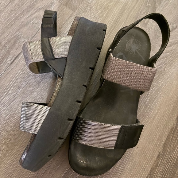 OTBT Shoes - OTBT Strappy Sandals